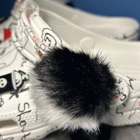 DISNEY Classic Cruella II Crocs Clog - NEW w/ TAG White Size Mens 10 Womens 12. main image 6